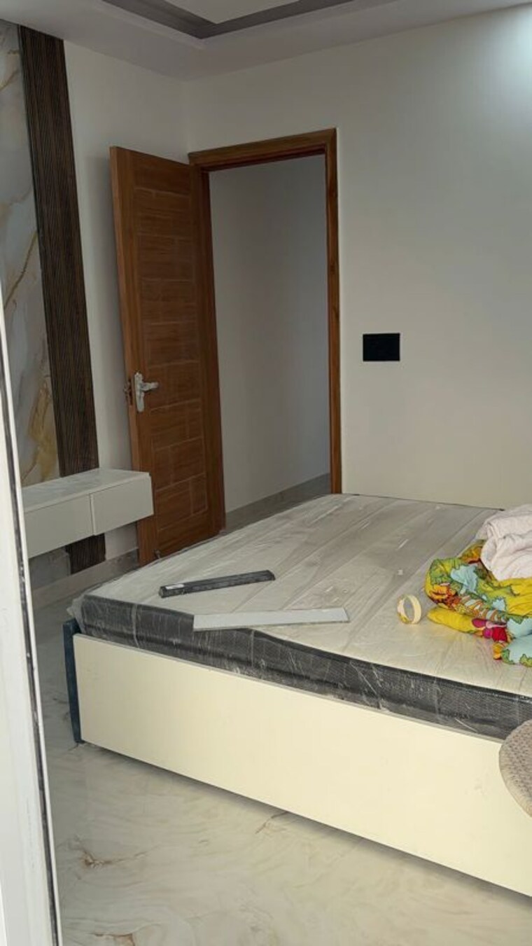 Bedroom, new industrial township 5 3 Bedroom 160 Sq.Yd. Builder Floor In New Industrial Township 5 Faridabad 10166815