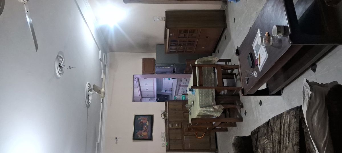 3.5 BHK + Extra Room Apartment For Rent in Sarita Vihar