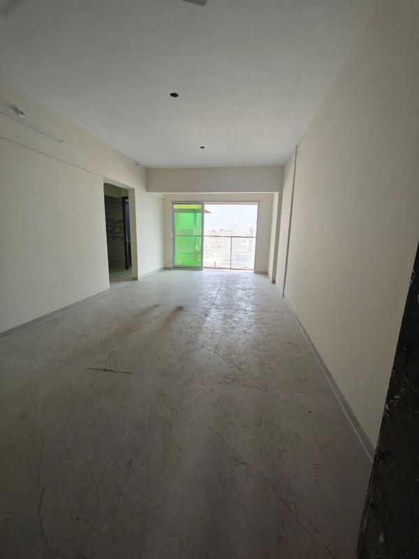 2 BHK 820 Sq.Ft. Apartment in Elite The Crown