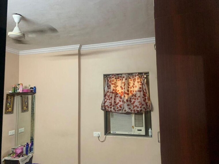 Bedroom, malad west 1 Bedroom 340 Sq.Ft. Apartment In Malad West Mumbai 10166844