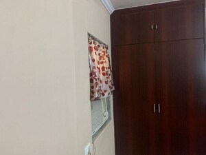 Bedroom in 1 BHK Apartment at Malad West – for Rent