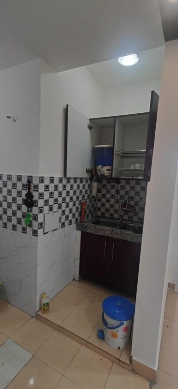 Kitchen, hewo-apartments-gurgaon 2 Bedroom 1200 Sq.Ft. Apartment In Sector 47 Gurgaon 10166857