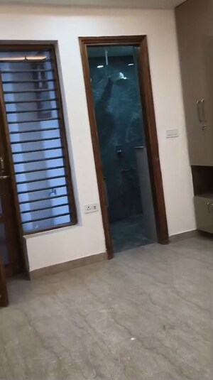 Staircase in 3 BHK Builder Floor at Sector 86 – for Rent