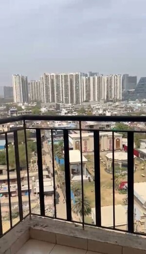 2 BHK Apartment For Rent in Amrapali Centurian Park Phase II, Tech Zone 4 Greater Noida