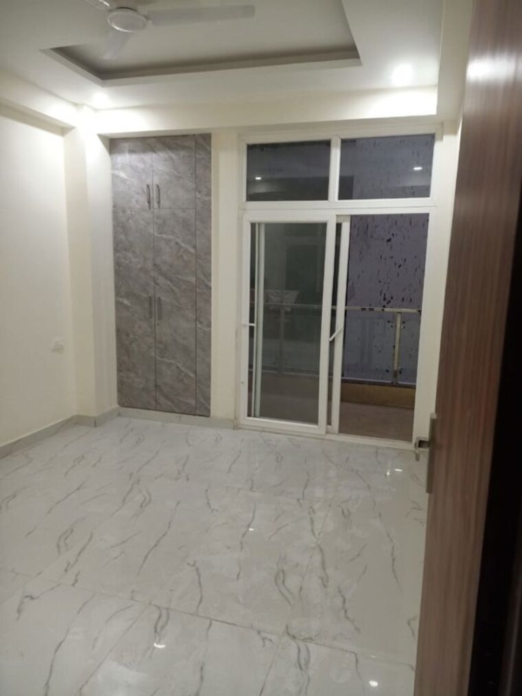 Room, mascot-soho-sports-city 2 Bedroom 1010 Sq.Ft. Apartment In Bisrakh Jalalpur Greater Noida 9903188