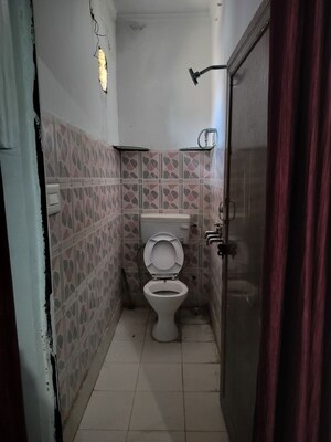 Bathroom in 2 BHK Builder Floor at Vipin Garden – for Rent