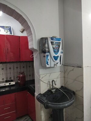 Master Bedroom in 2 BHK Builder Floor at Vipin Garden – for Rent