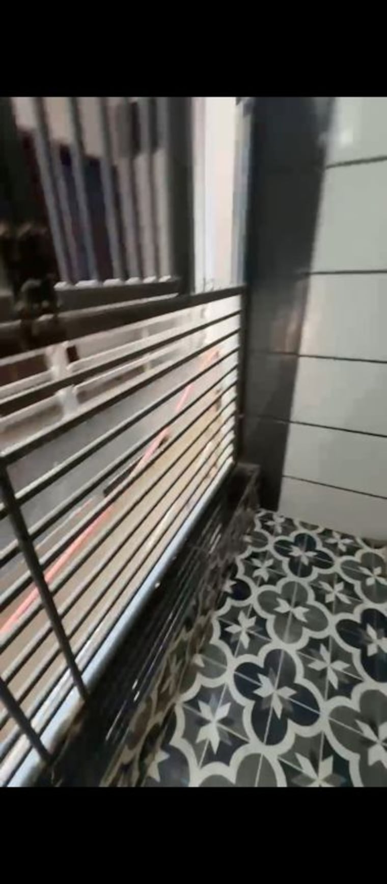 Balcony, dwarka mor 3 Bedroom 80 Sq.Yd. Builder Floor In Dwarka Mor Delhi 10166894