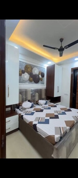 Master Bedroom in 3 BHK Builder Floor at Dwarka Mor – for Sale