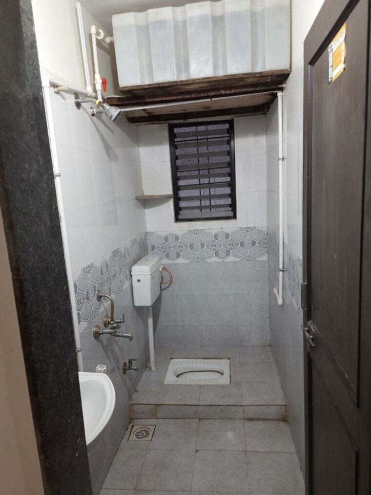 Bathroom, keshav nagar 2 Bedroom 800 Sq.Ft. Apartment In Keshav Nagar Pune 10166917