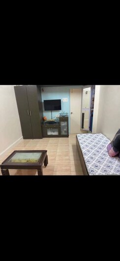 1 BHK + Extra Room Apartment For Rent in Bhanumati CHS