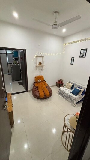 Master Bedroom in 1 BHK Builder Floor at Ansal Plaza Sector-23, Sector 23 – for Rent