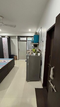 1 BHK + Pooja Room Builder Floor For Rent in Ansal Plaza Sector-23