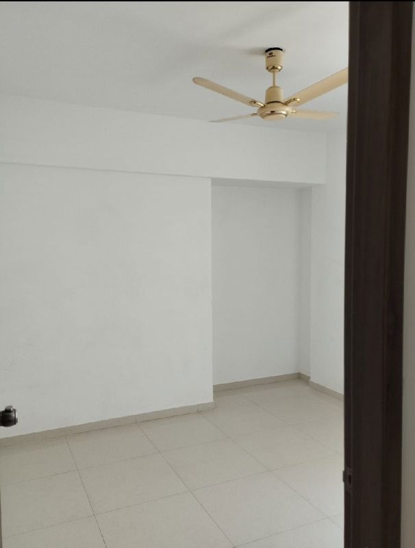 2 BHK Apartment For Rent in Majestique Manhattan Phase 2