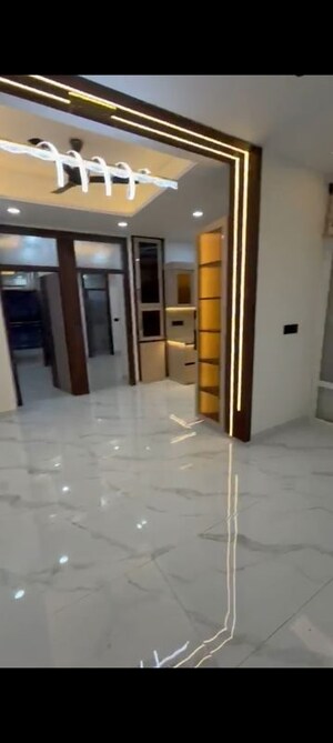 Room in 2 BHK Builder Floor at Niti Khand – for Sale