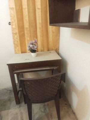  Pg For Rent in Savitri Nagar