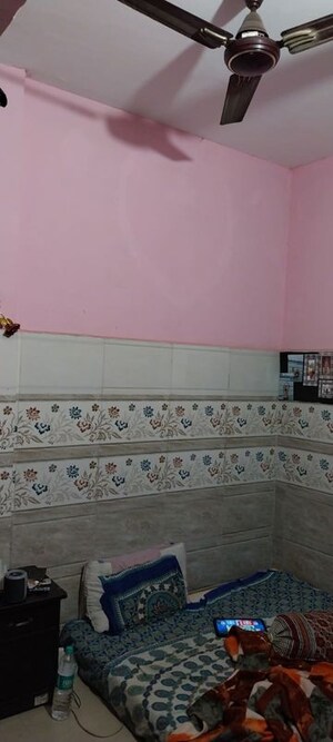 Furnished Amenities in 1.5 BHK Apartment at Sector 10 Greater Noida – for Sale