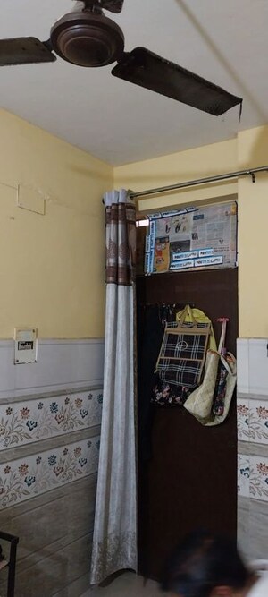 Parking in 1.5 BHK Apartment at Sector 10 Greater Noida – for Sale