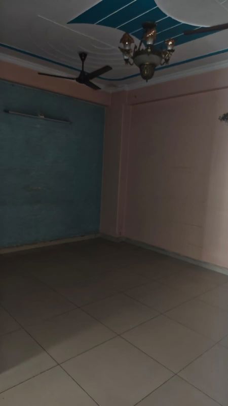 2 BHK + Pooja Room Apartment For Rent in Gaur Green City