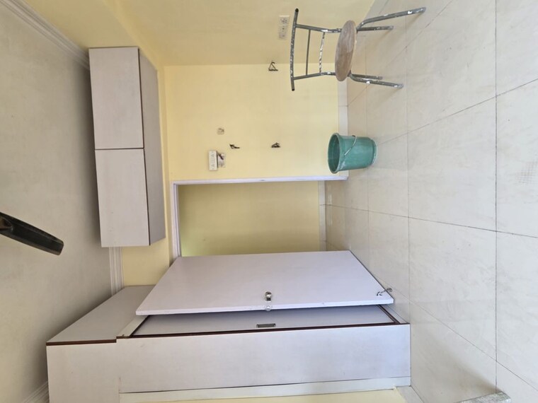 Bathroom, royal-palms 2 Bedroom 842 Sq.Ft. Apartment In Goregaon East Mumbai 10166983