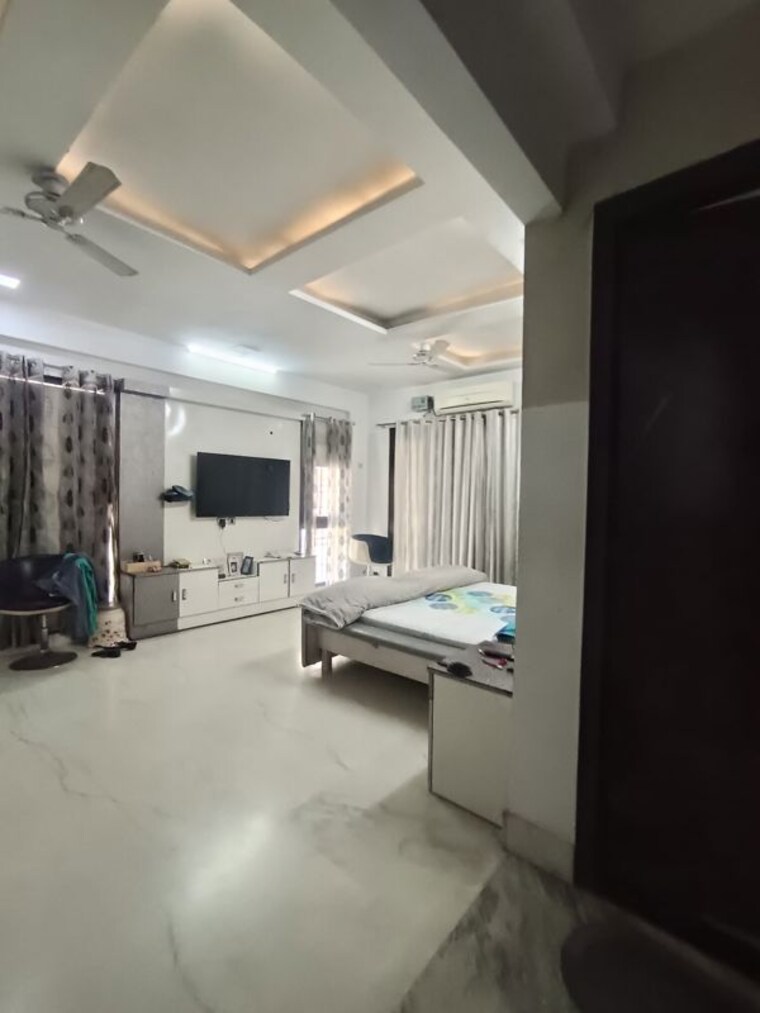 Living Room, sector 31  1000 Sq.Yd. Independent House In Sector 31 Gurgaon 10166972