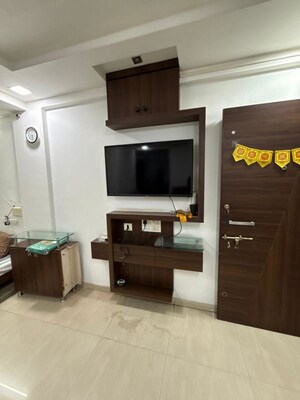 Furnished Amenities in 2 BHK Apartment at Vastrapur – for Rent