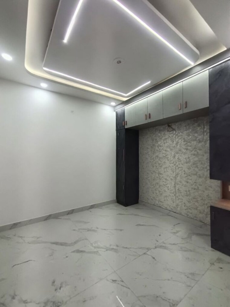 Room, dwarka mor 2 Bedroom 650 Sq.Ft. Builder Floor In Dwarka Mor Delhi 10167000