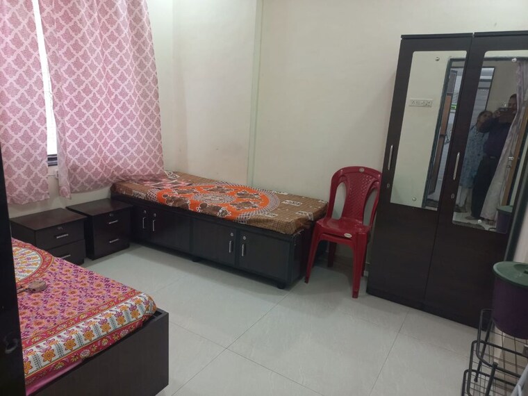 Bedroom, pali hill Pg For Girls In Pali Hill 10167011
