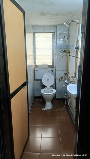 Bathroom in 1 BHK Apartment at Vakola – for Rent