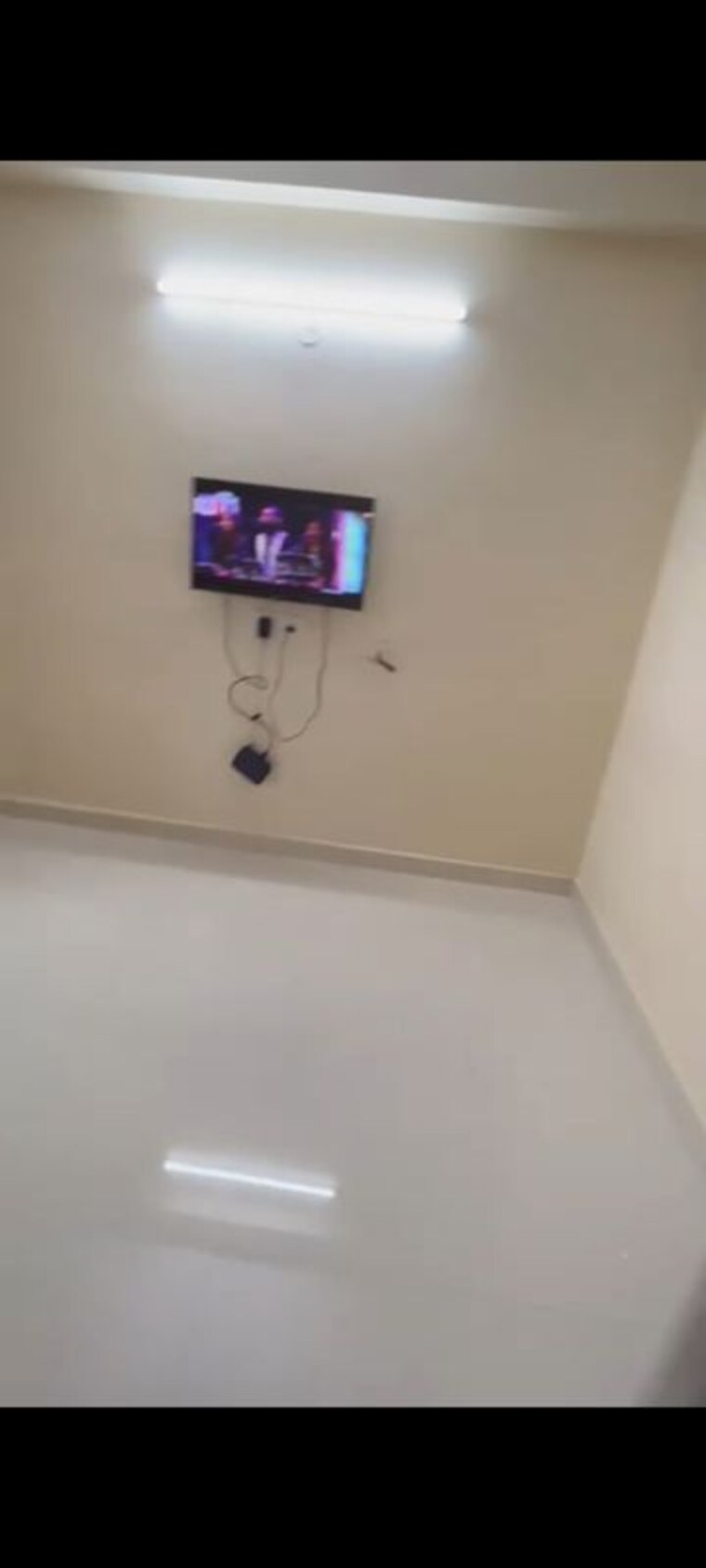 Room, sector 46 2 Bedroom 950 Sq.Ft. Builder Floor In Sector 46 Gurgaon 10167039