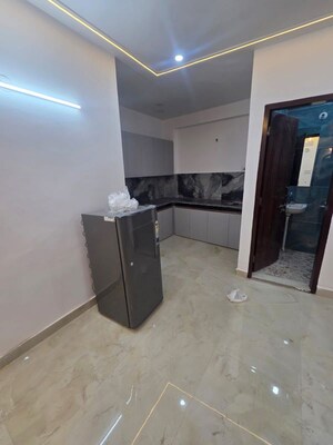 Master Bedroom in 1 BHK Builder Floor at Saket – for Rent