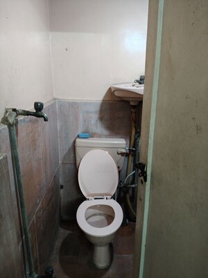 Bathroom in 1 RK Builder Floor at Jangpura – for Rent