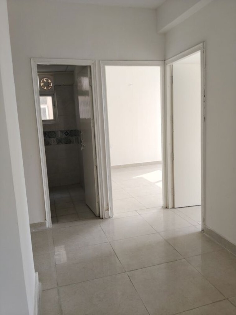 Room, signature-global-prime 2 Bedroom 573 Sq.Ft. Apartment In Sector 63a Gurgaon 10167052