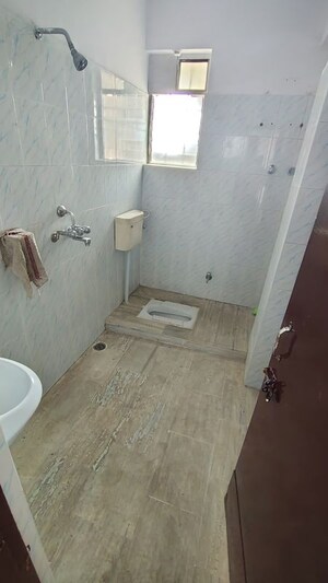 Bathroom in 2 BHK Apartment at Bariatu – for Sale