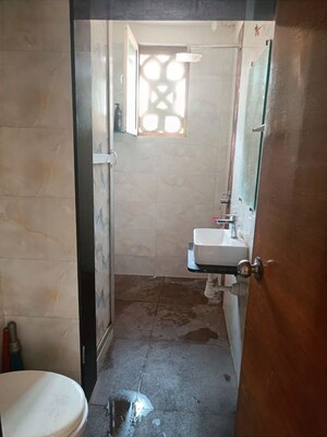 Bathroom in 3 BHK Apartment at Dosti Group Acres, Wadala East – for Sale
