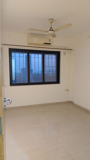 Bedroom in 3 BHK Apartment at Dosti Blossom, Wadala East – for Rent