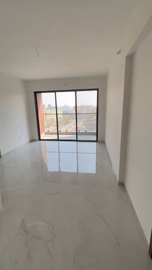 Room in 3 BHK Apartment at Vivanta Yashada Windsong, Ravet – for Rent