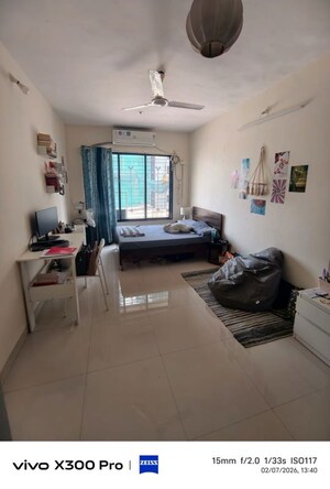Living Room in 1.5 BHK Apartment at Chandiwala Pearl Heaven, Andheri East – for Rent