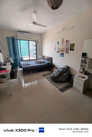 Living Room in 1.5 BHK Apartment at Chandiwala Pearl Heaven, Andheri East – for Rent