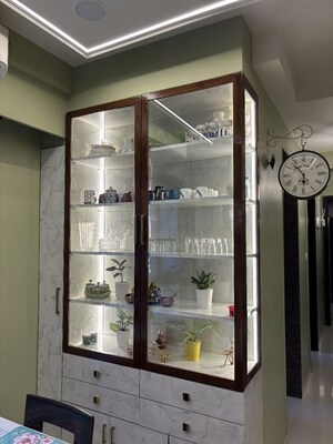 Furnished Amenities in 2 BHK Apartment at Sunteck Avenue 2, Goregaon West – for Rent