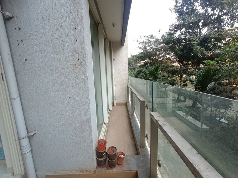 Balcony, l-and-t-seawoods-residences 2 Bedroom 825 Sq.Ft. Apartment In Seawoods Navi Mumbai 8438915