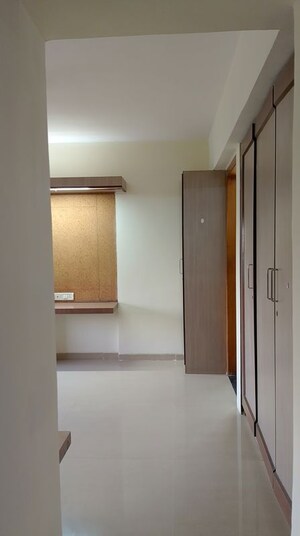 1 BHK Apartment For Rent in Dosti Daffodil, Wadala East