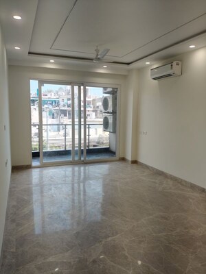 2 BHK Builder Floor For Rent in Bhogal