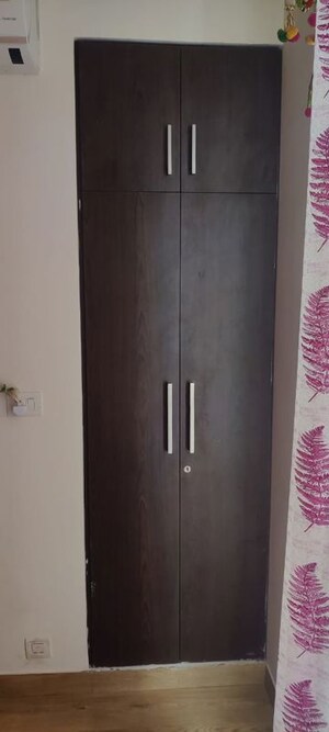 Room in 3.5 BHK Apartment at Bestech Park View Sanskruti, Sector 92 – for Sale
