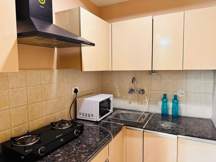 Kitchen, sector 43 1 Bedroom 670 Sq.Ft. Builder Floor In Sector 43 Gurgaon 10167124