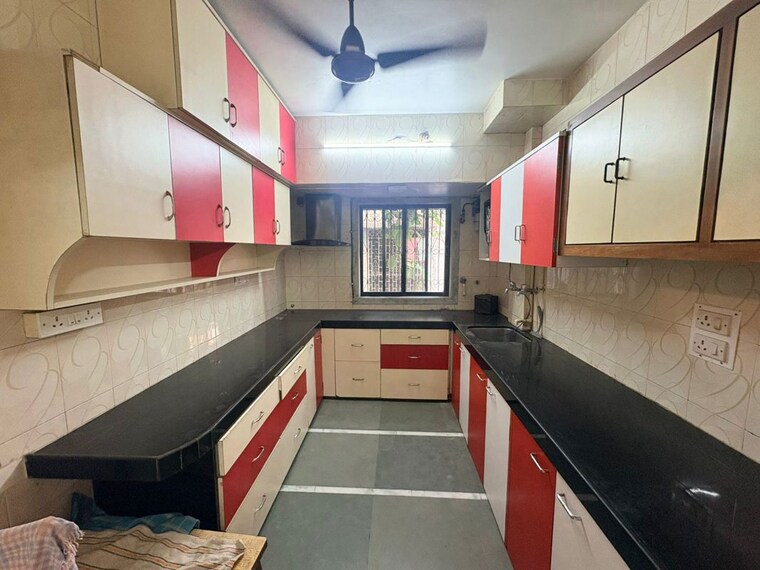 Kitchen, jai-siyaram-apartment-sector-12 4 Bedroom 1500 Sq.Ft. Apartment In Vashi Sector 12 Navi Mumbai 10167125