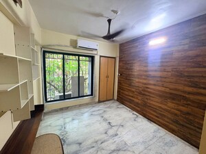 Room in 4 BHK Apartment at Jai Siyaram Apartment Sector 12, Vashi Sector 12 – for Rent