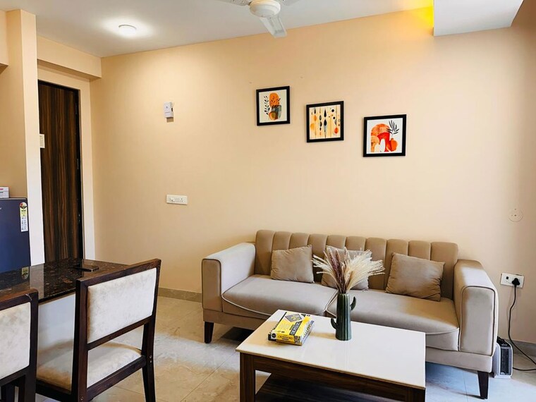 Bedroom, sector 43 1 Bedroom 730 Sq.Ft. Builder Floor In Sector 43 Gurgaon 10167156