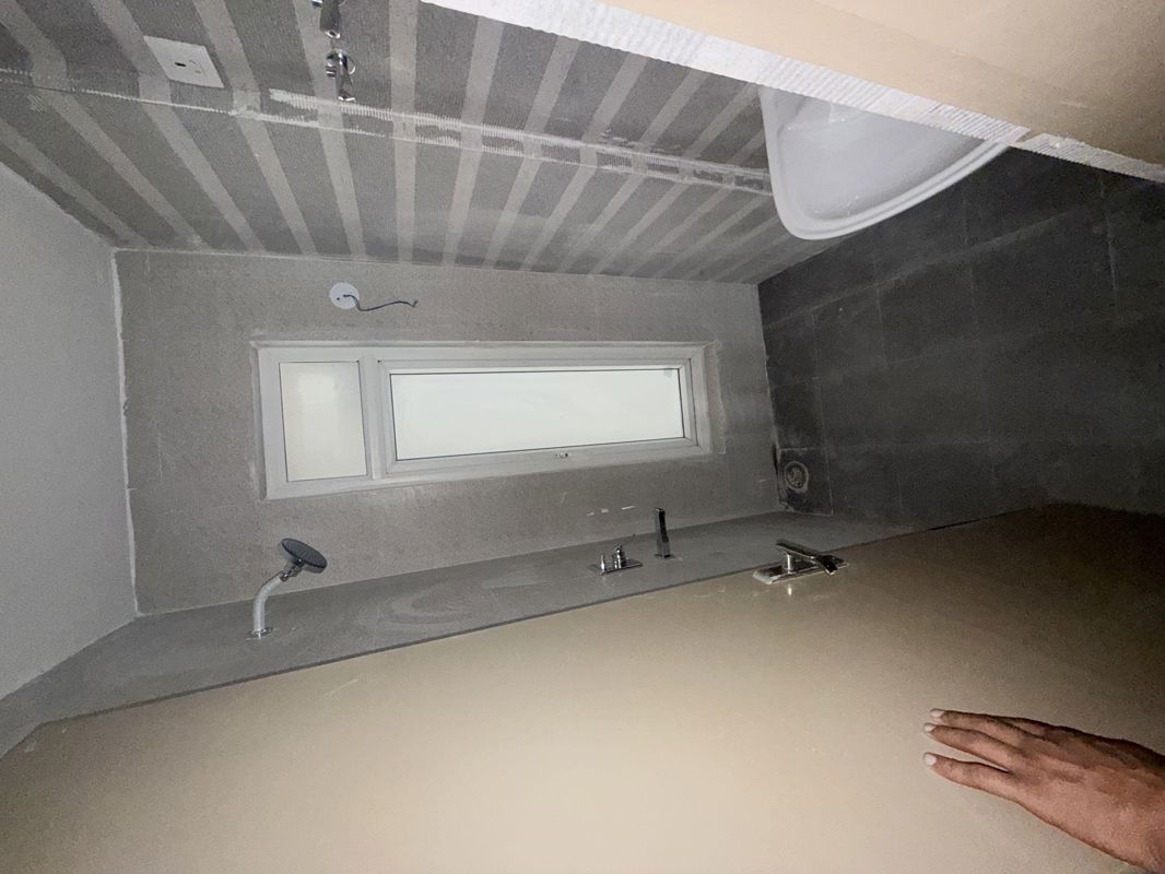 2 BHK +  865 Sq.Ft. Apartment in Pareena Micasa