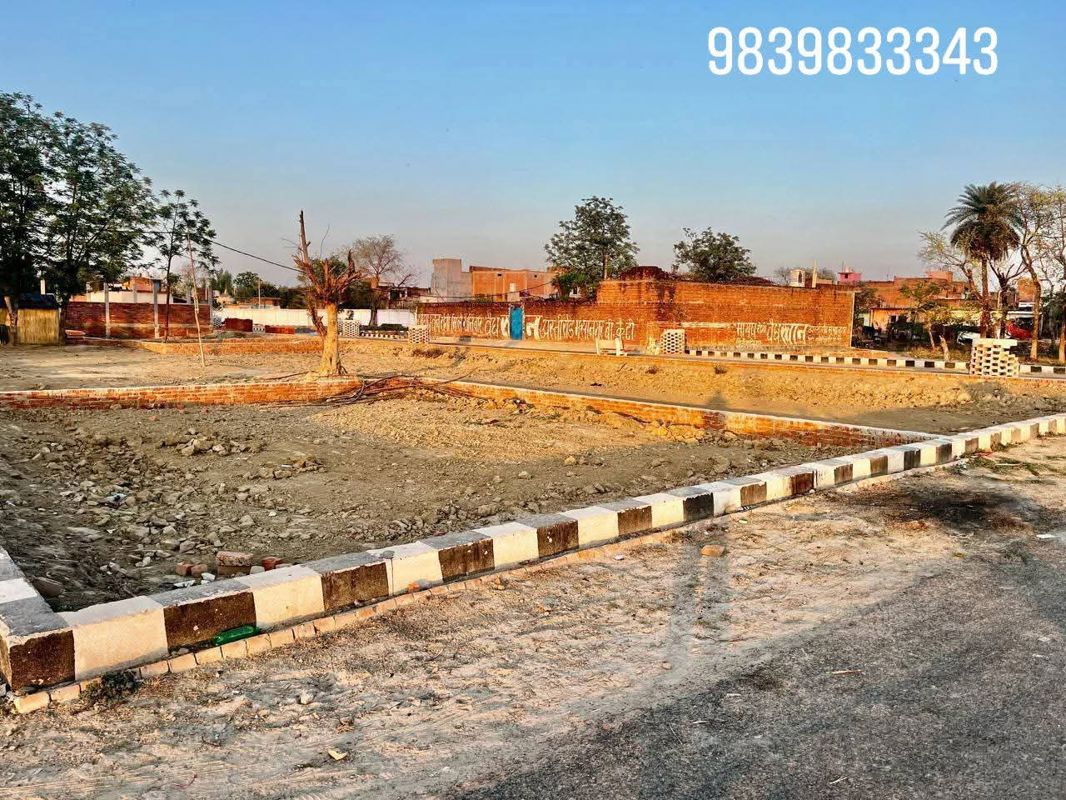 Plot For Sale in Gomti Nagar